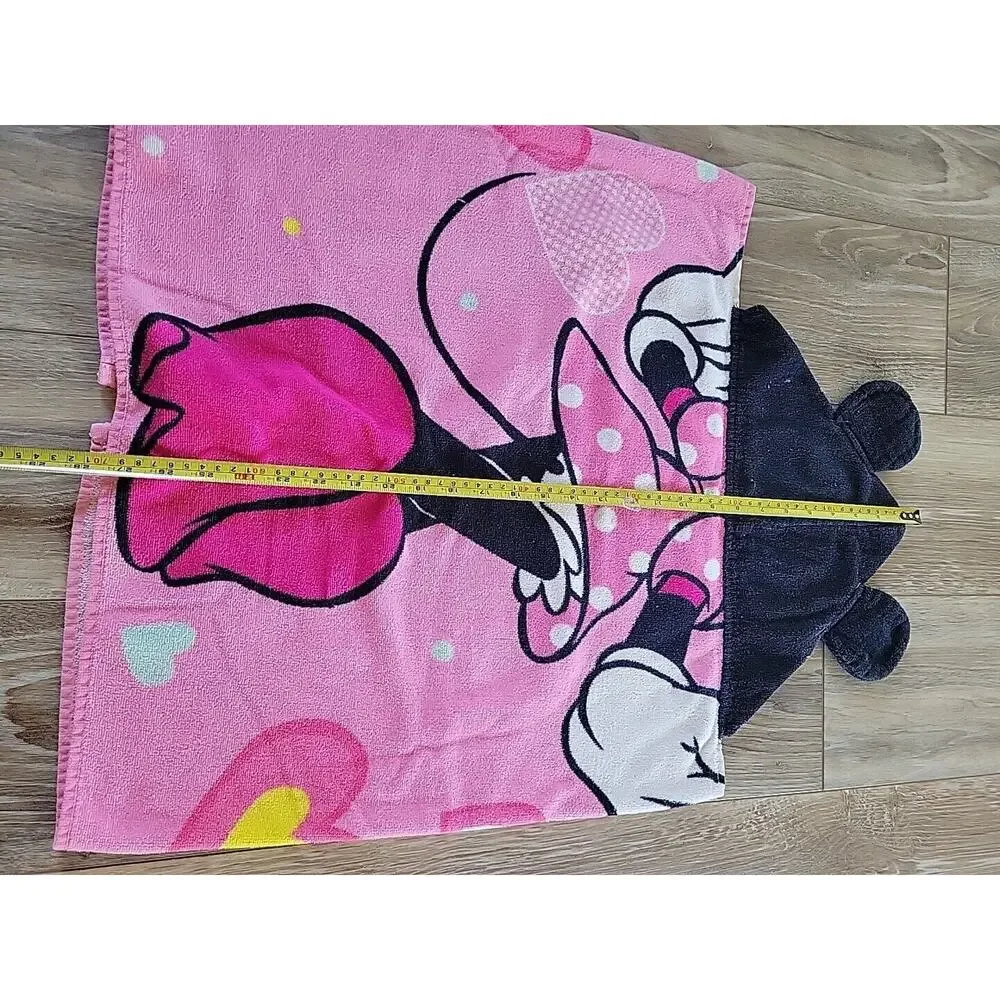 Disney Minnie Mouse Hooded Towel for Baby Or Toddler Beach Or Home Hand Pockets